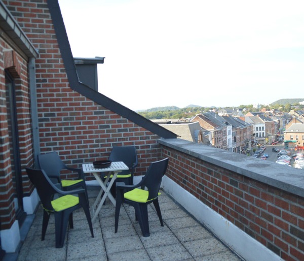 02 Terrasse avant 2