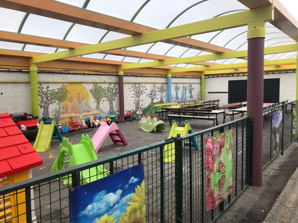 Préau école maternelle de Ressaix