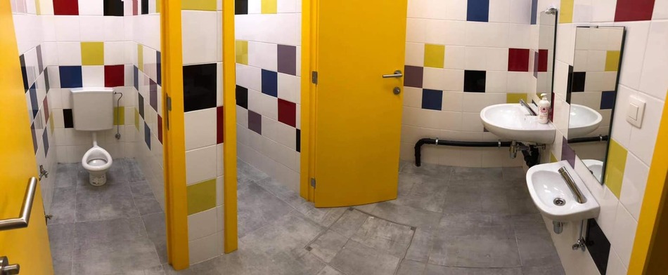 Toilettes école communale de Bray Cité